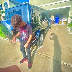 Meet your Posher, Robert